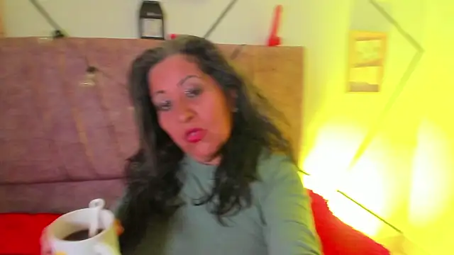 Victoriaa Anderson online show from 6, 2, 2026