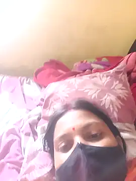 Hotbhabhi 089 online show from 12, 4, 2026