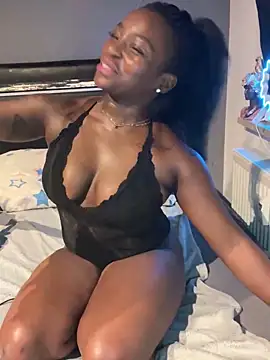 HotKaylaa online show from 27, 11, 2025