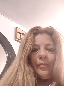 karlaanqui1 online show from 13, 2, 2026