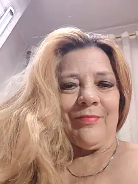 Snapshot of karlaanqui1 chatting on 25, 5, 2026 karlaanqui1 online show from 25, 5, 2026