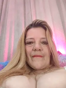 Snapshot of karlaanqui1 chatting on 30, 5, 2026 karlaanqui1 online show from 30, 5, 2026