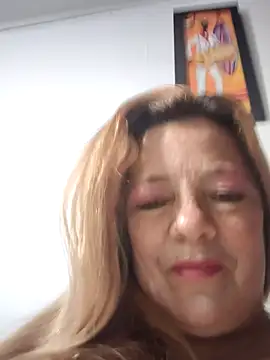 Snapshot of karlaanqui1 chatting on 9, 6, 2026 karlaanqui1 online show from 9, 6, 2026