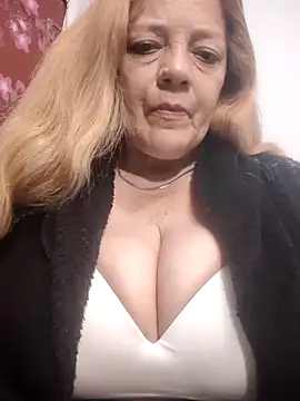 Snapshot of karlaanqui1 chatting on 14, 6, 2026 karlaanqui1 online show from 14, 6, 2026