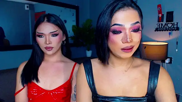 SavageSisters online show from 10, 11, 2025