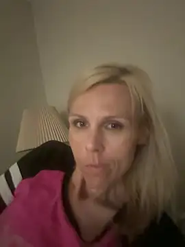 Snapshot of machineslut chatting on 29, 6, 2026 machineslut online show from 29, 6, 2026