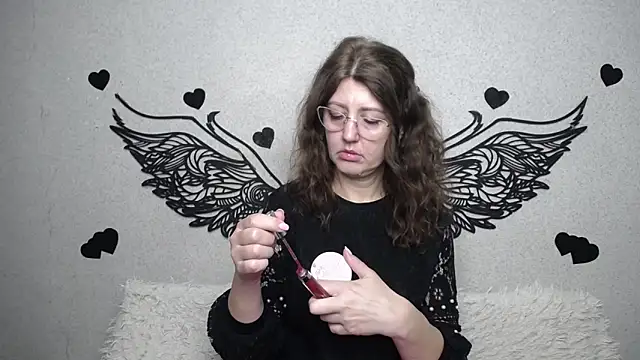 RoseHille online show from 5, 4, 2026