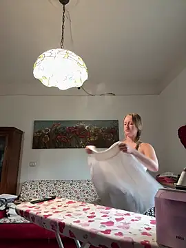 NaughtyAmore online show from 13, 11, 2025