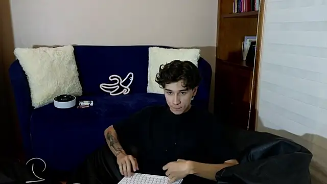 Derekswan online show from 25, 11, 2025