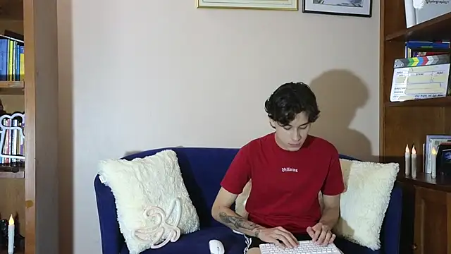 Derekswan online show from 14, 12, 2025