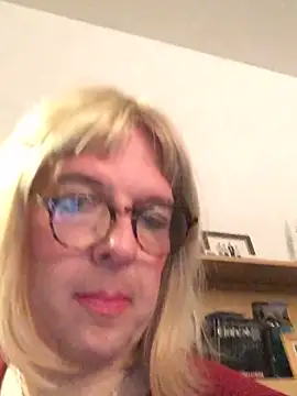 simone xdressing online show from 22, 3, 2025