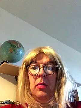 simone xdressing online show from 23, 11, 2025