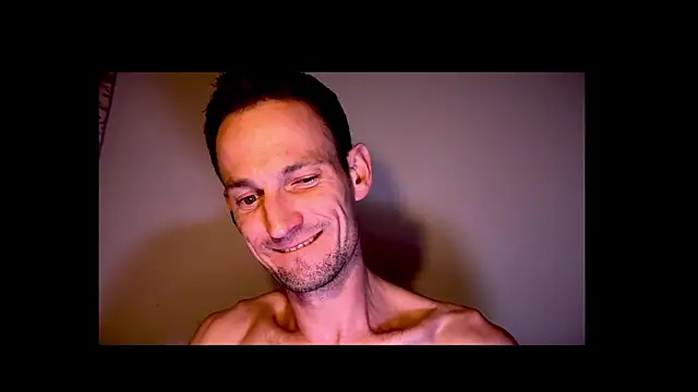 Hotcrazy235 online show from 2, 12, 2025