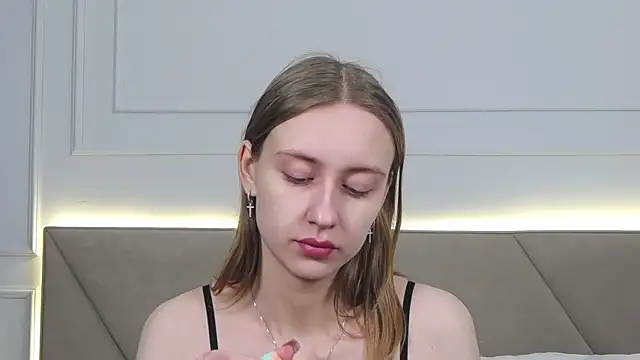 Snapshot of RachaelCute chatting on 16, 11, 2025 RachaelCute online show from 16, 11, 2025