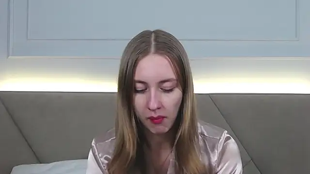 RachaelCute online show from 2, 12, 2025