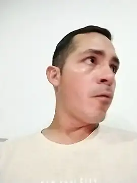 Snapshot of Damian-liam chatting on 15, 11, 2025 Damian-liam online show from 15, 11, 2025