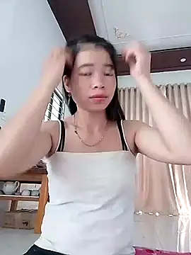 Nhi-2k online show from 11, 11, 2025