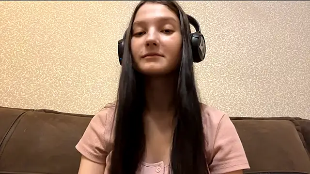 AurorAurora online show from 1, 12, 2025