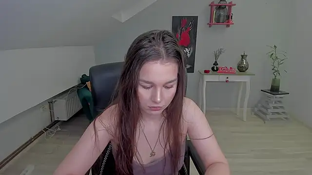 LouannaHart online show from 18, 2, 2026