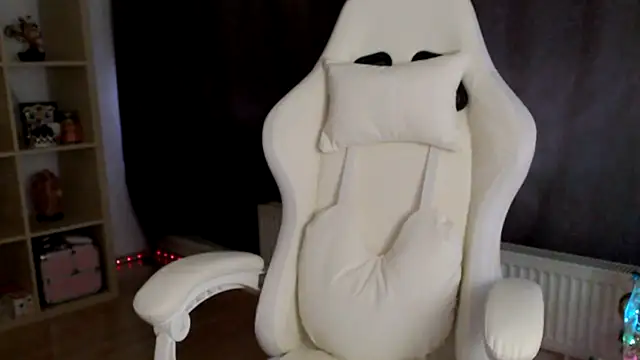 MissyDior8 online show from 7, 1, 2026