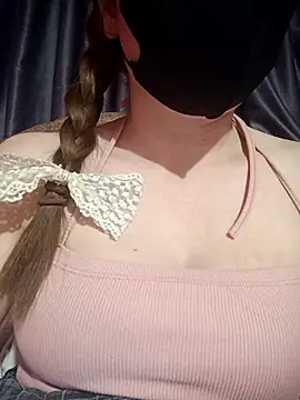 MiHeni online show from 30, 3, 2026