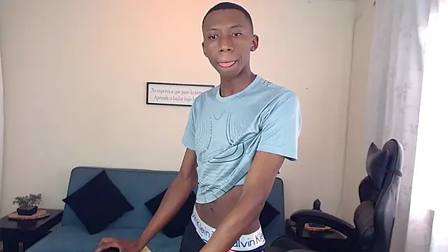 Miilo18 online show from 15, 12, 2025