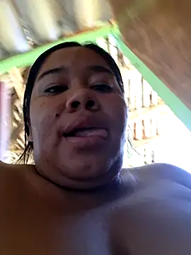 Snapshot of Sarahy- chatting on 6, 7, 2026 Sarahy- online show from 6, 7, 2026