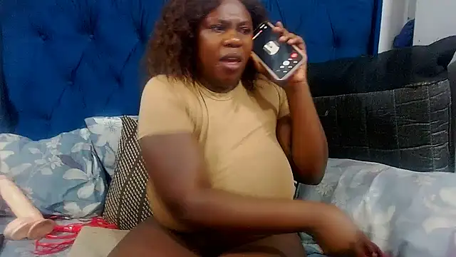 DarkCherryx online show from 5, 1, 2026