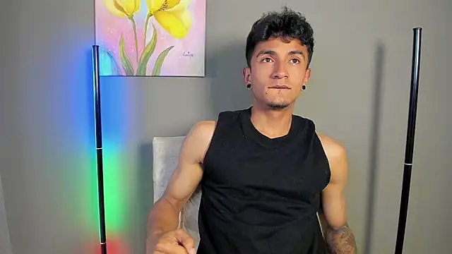 Snapshot of tank_steel chatting on 19, 11, 2025 tank steel online show from 19, 11, 2025