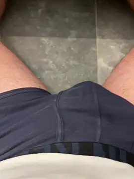 Snapshot of fra06_ chatting on 10, 11, 2025 fra06 online show from 10, 11, 2025