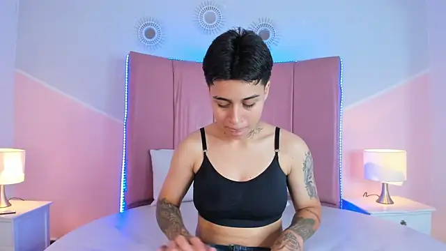 noah wells online show from 12, 11, 2025