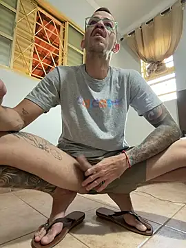 Lucasjandre online show from 1, 6, 2026