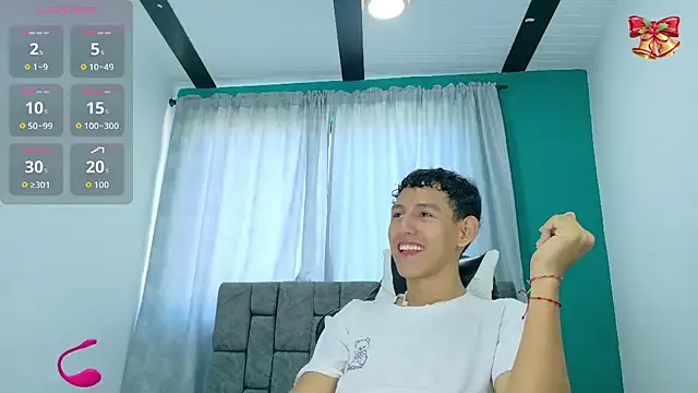 FelipeGonzalezz online show from 27, 11, 2025