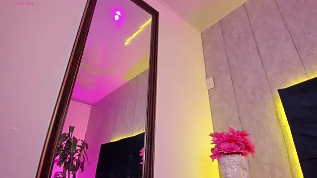 marysofff online show from 2, 12, 2025