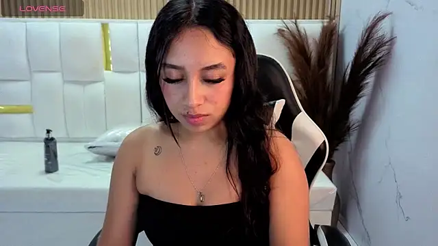 Snapshot of Juliana_Tx chatting on 24, 2, 2026 Juliana Tx online show from 24, 2, 2026