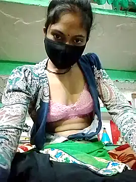 Snapshot of sangeeta_lodhi chatting on 25, 11, 2025 sangeeta lodhi online show from 25, 11, 2025