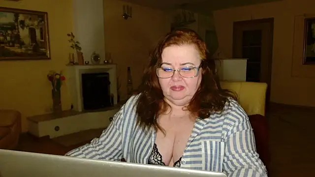 Snapshot of Natali-Gucci chatting on 3, 5, 2026 Natali-Gucci online show from 3, 5, 2026