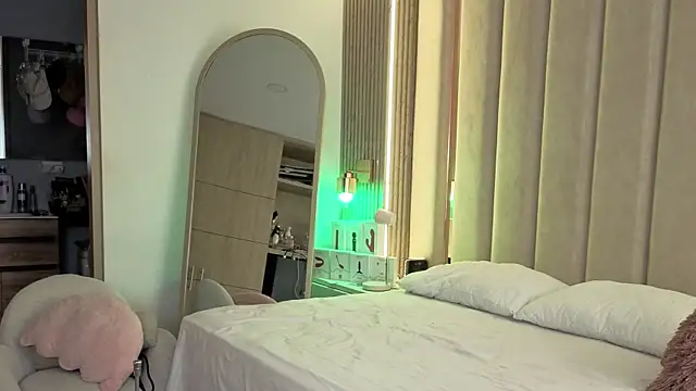 Iamnyxy online show from 2, 12, 2025