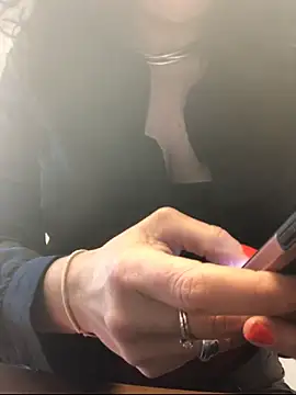 Deessenympho online show from 6, 2, 2026