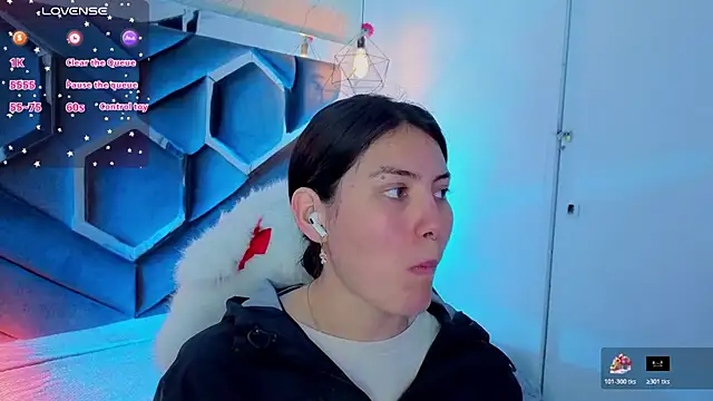 Brandy collinss online show from 13, 3, 2026