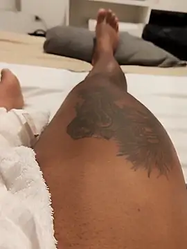 Zepouvinho online show from 3, 12, 2025