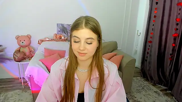 Snapshot of GoldenMirage chatting on 27, 2, 2026 GoldenMirage online show from 27, 2, 2026