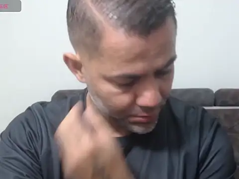 Alexander Halls online show from 5, 2, 2026