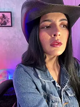 Cristal Cerati  online show from 14, 11, 2025