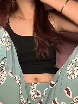 Winnie-sexy online show from 16, 4, 2026