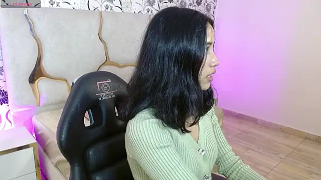 Joselyn tay online show from 25, 3, 2026