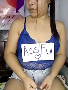 Girl Nasty Dirty online show from 4, 2, 2026