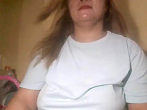 loriepinay46 online show from 11, 4, 2026