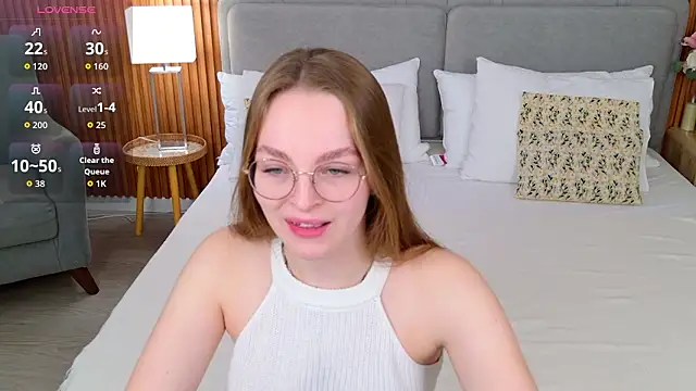 MadisonSmitt online show from 13, 3, 2026