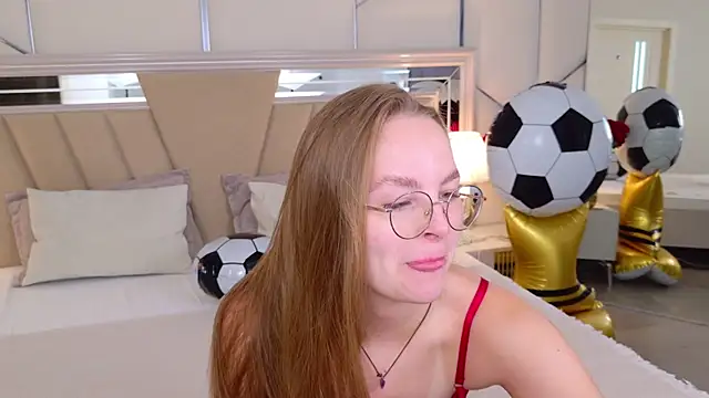 MadisonSmitt online show from 15, 7, 2026